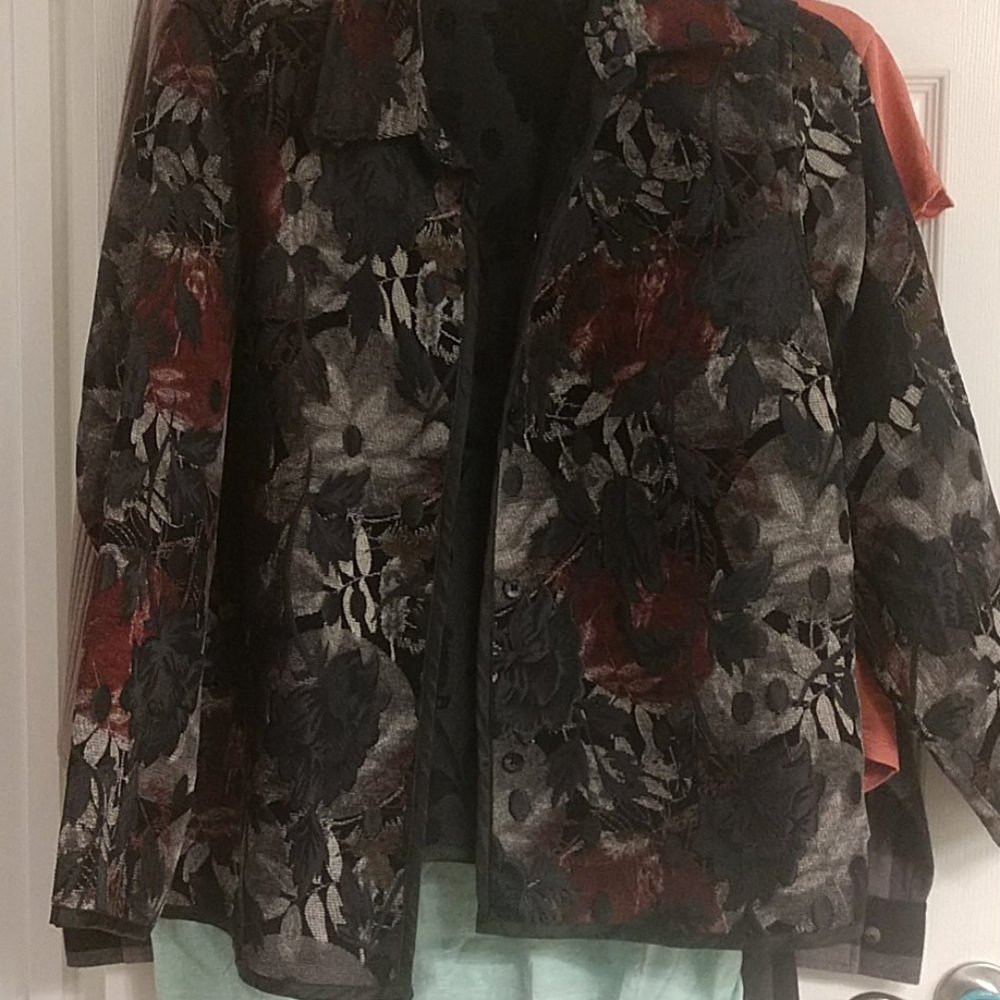 Reversible tapestry jacket with satin trim